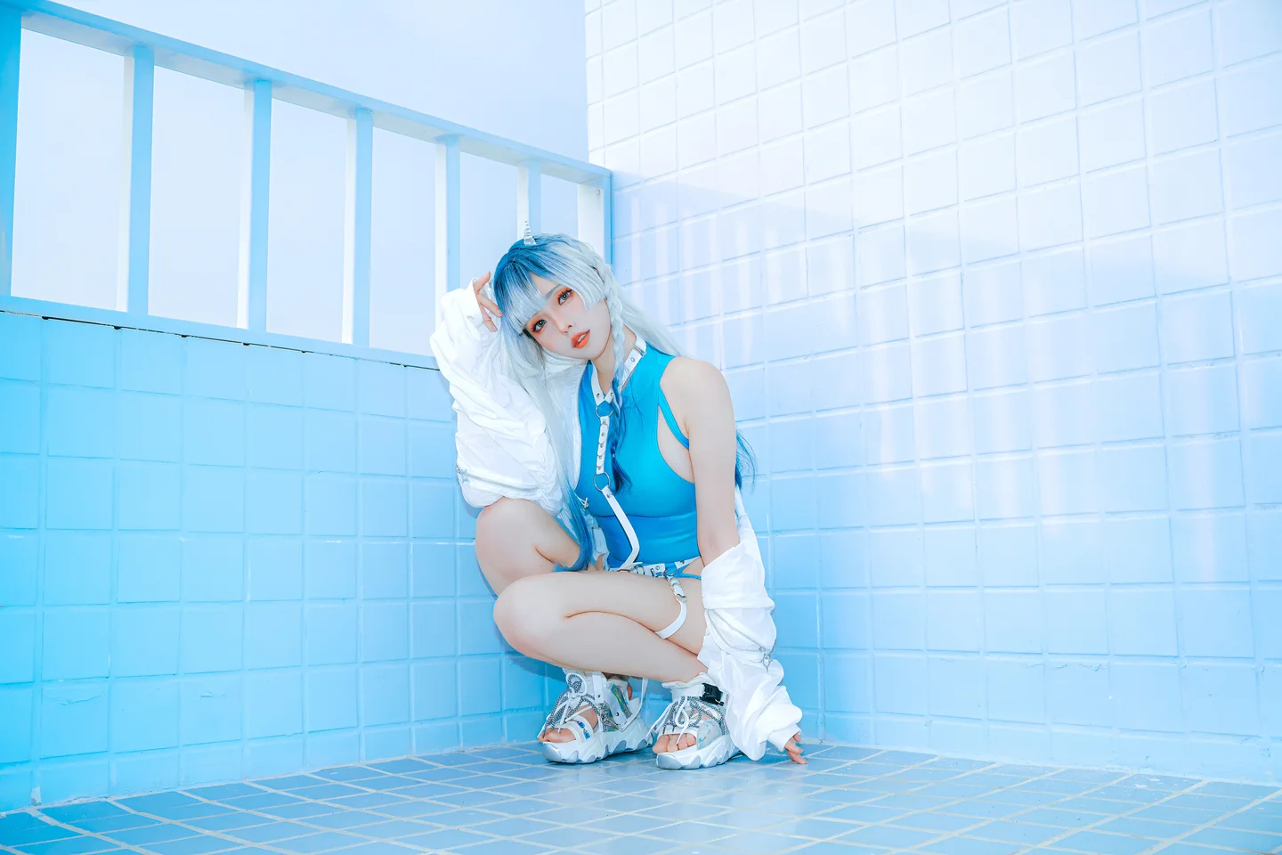 ElyEE子 - Glassyhorn Devil [34P,3V-94MB] tg@simisebaisi 【丝足阁】024.webp